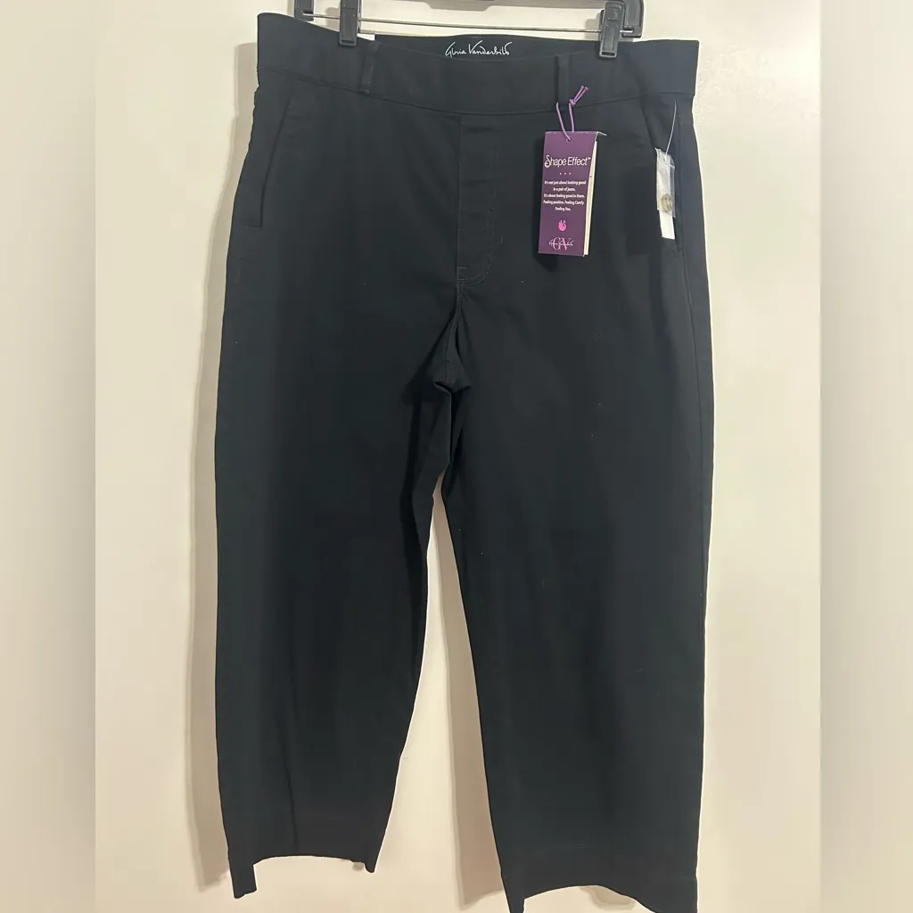 Gloria Vanderbilt black jean pants with a shape effect. Size 14. New with tag. - Image 4
