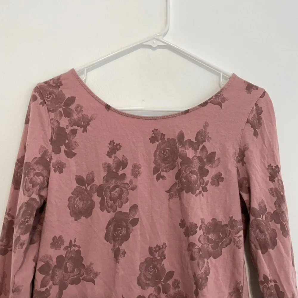 AMERICAN EAGLE Cotton Stretch Collection Mauve Pink Floral 3/4 Sleeve Crop Top - Image 2