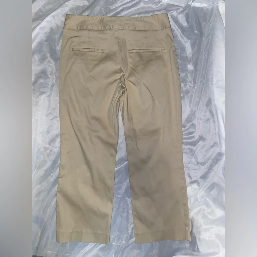 y2k express beige office core capri pants with belt buckle - Image 4