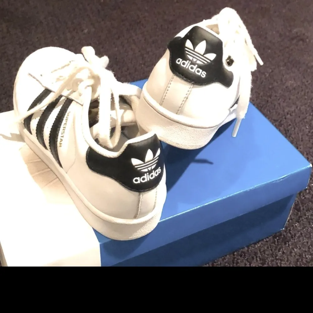 ORIGINALS SUPERSTAR J Junior - Image 3