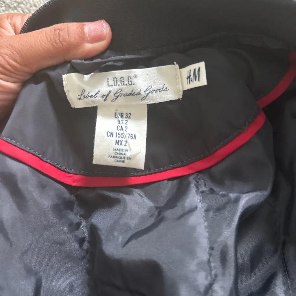 H&M  Black and Red Bomber Jacket - Image 6