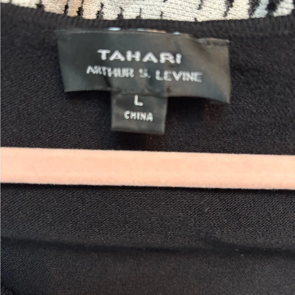 Tahari Arthur S. Levine Black & White Knit Long - Image 2