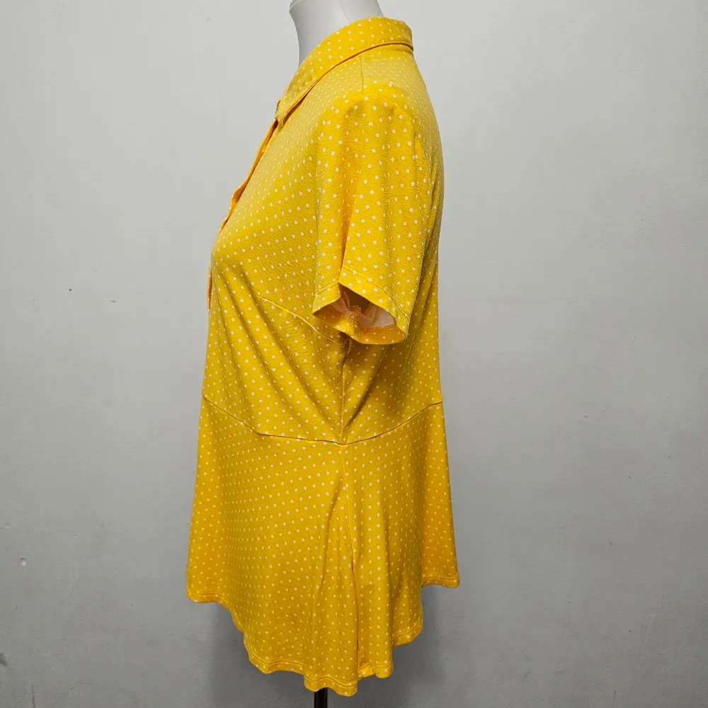 Isaac Mizrahi Live Yellow Polka Dot Knit Button Front Peplum Top Size Medium - Image 3
