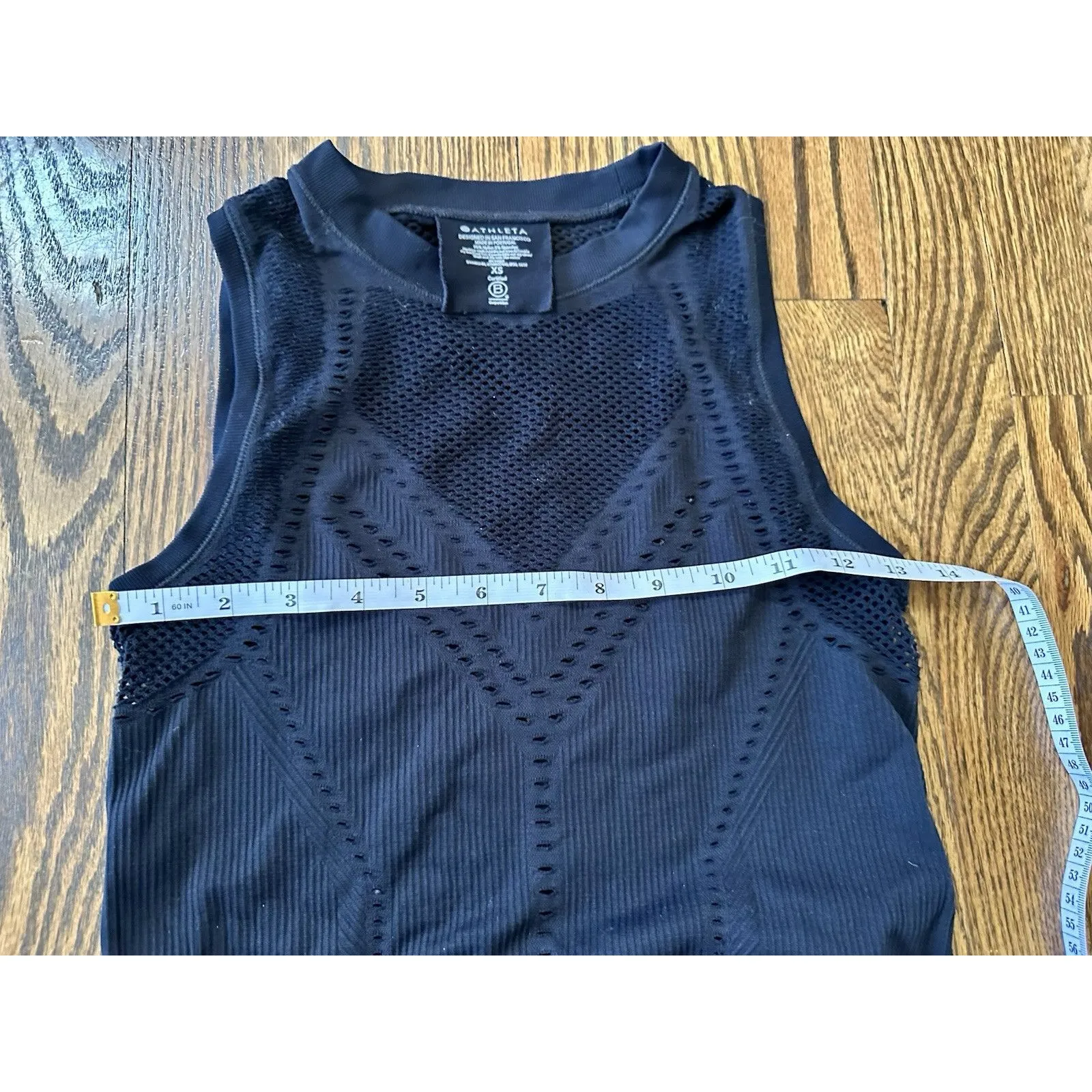 Womens Athleta Oxygen Activewear Black Mesh‎ Detail Workout Tank Top Size XS EUC - Image 3