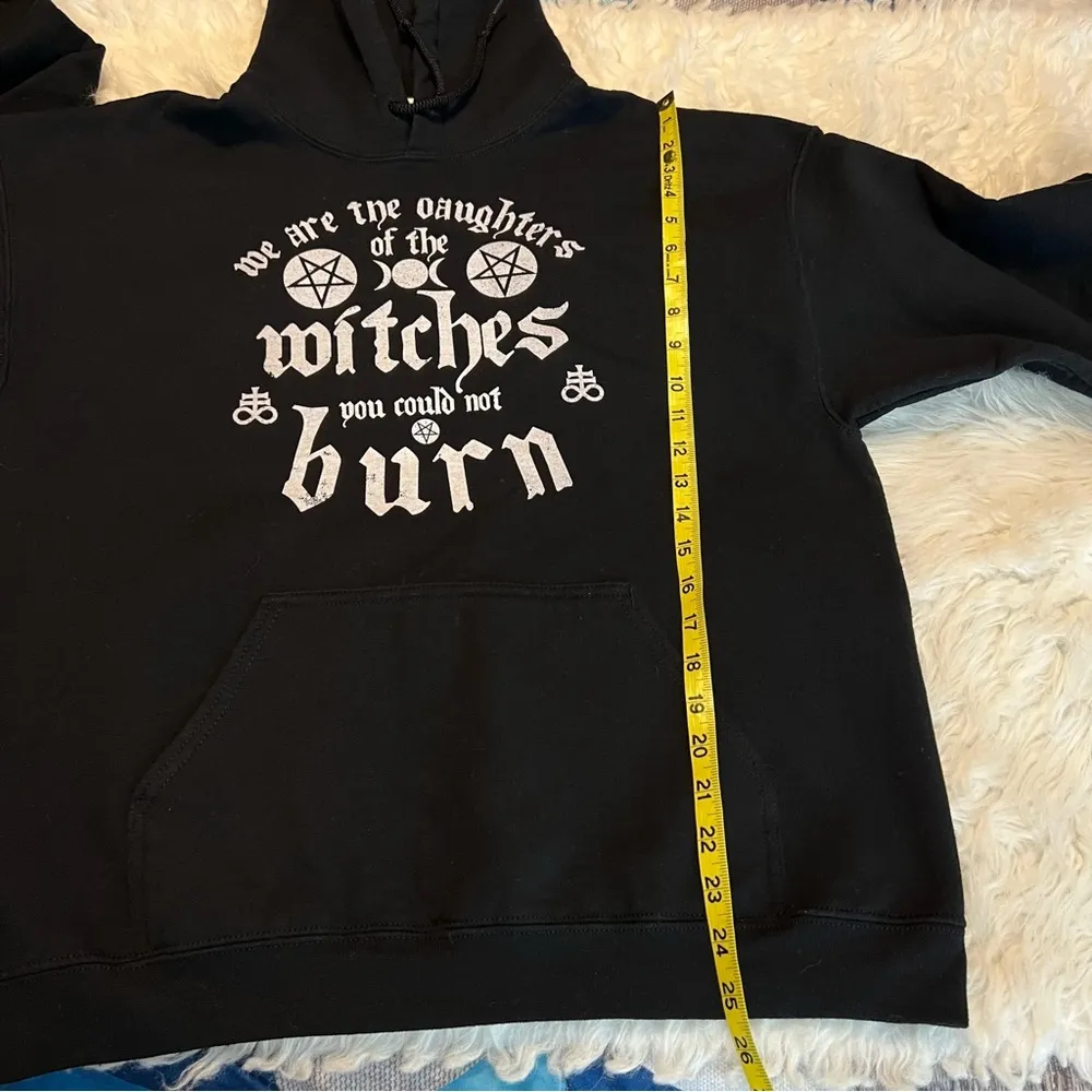 Witch Hoodie Sweatshirt Wiccan Pagan Occult Pentagram Large Black white Graphic - Image 8