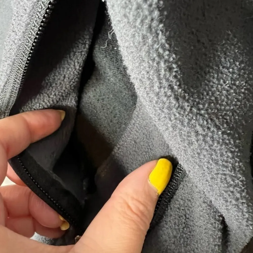 North face gray full zip fleece jacket coat pockets layering women size medium - Image 10