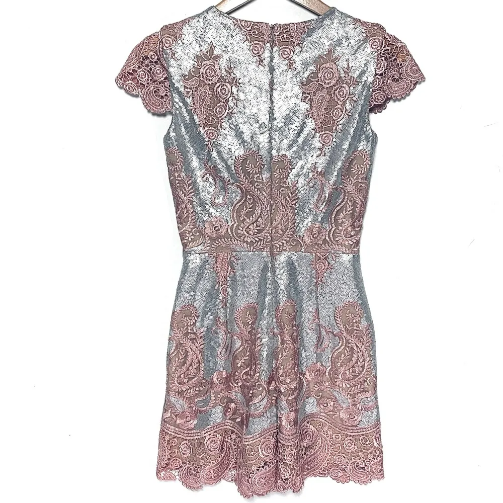 DRESS THE POPULATION Sabrina Pink and Silver Sequin Lace Romper Size S - Image 5