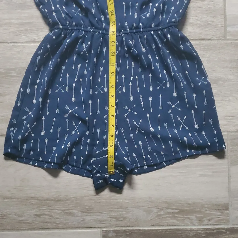 As U Wish V-Neck Sleeveless Arrow Print Romper | V-Neck Sleeveless Romper - Image 8