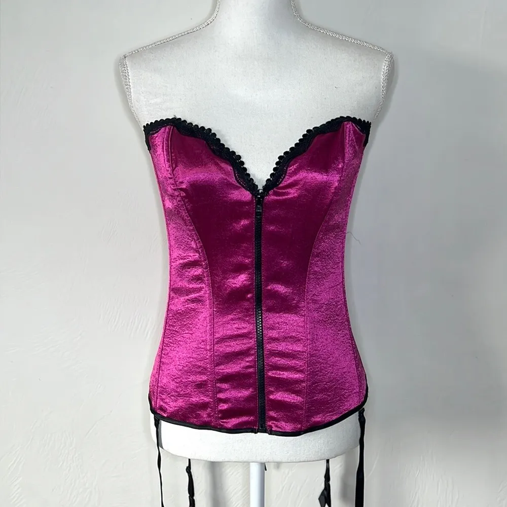 Sexy Corset Halloween Costume - Image 11