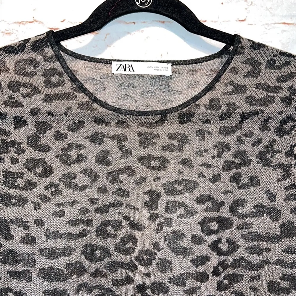 Zara Mesh leopard print sheer pullover Large cinched waist crew neck sweater - Image 2
