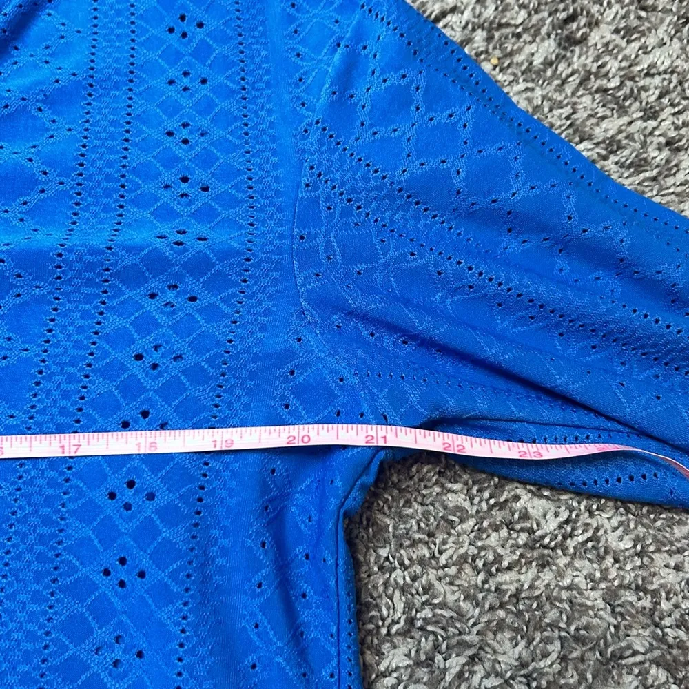 Dokotoo V Neck Long Sleeve Buttons Hollow Out Lace Embroidered Shirt Blue Size M - Image 8