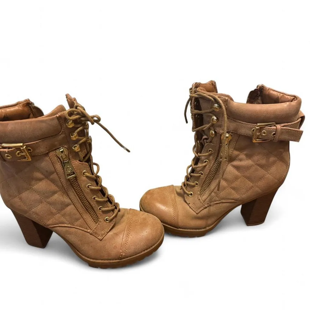 G by guess Round-toe lace-up platform ankle booties - Image 6