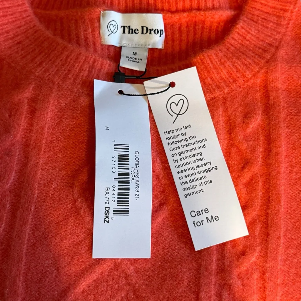 NWT Elegant Vibrant Cable Knit Sweater - Image 5