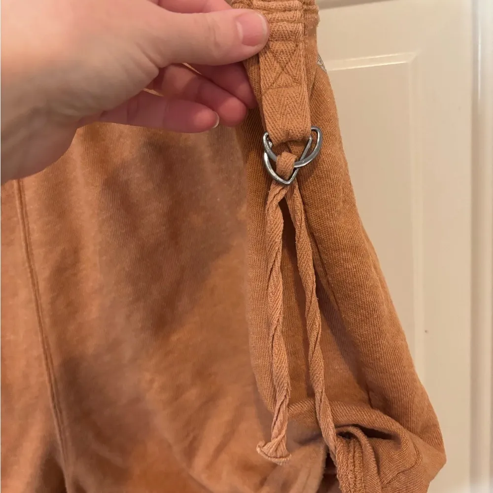 FP movement shorts with flaw best guess L - Image 4