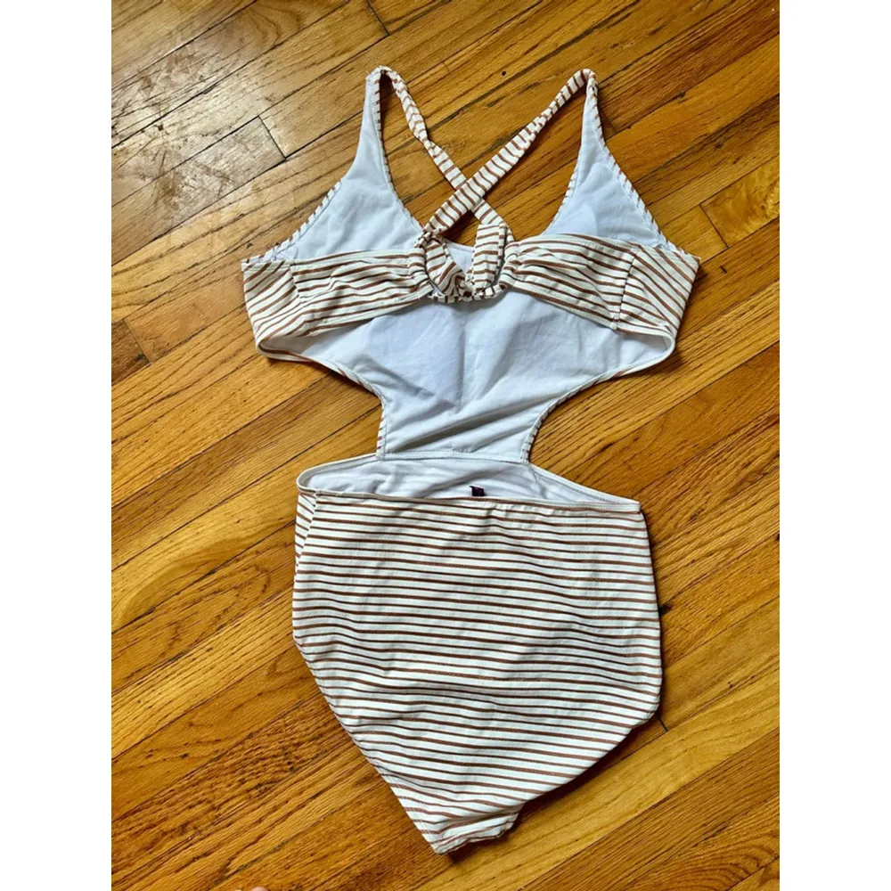 Vigoss Plus Size Striped Monokini Swimsuit - Image 8