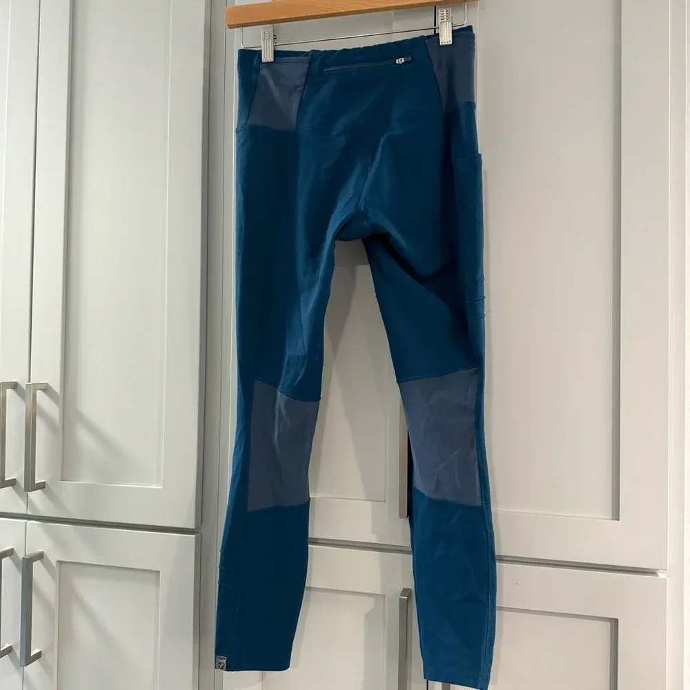 Oiselle Teal 7/8 Leggings with Mesh Panels Behind‎ Knees size 6 - Image 4