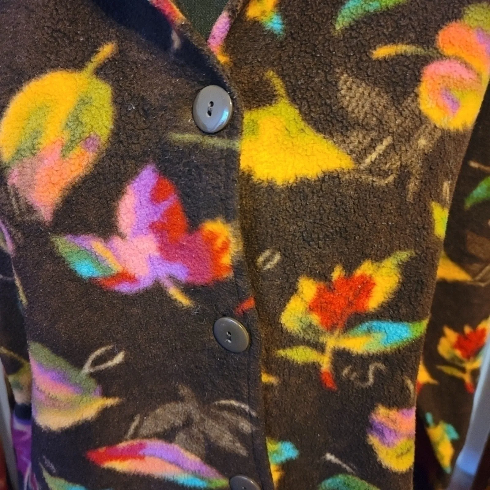 Lavon Vintage Fleeced Fall Sweater Jacket – Leaf Print, Size L - Image 3