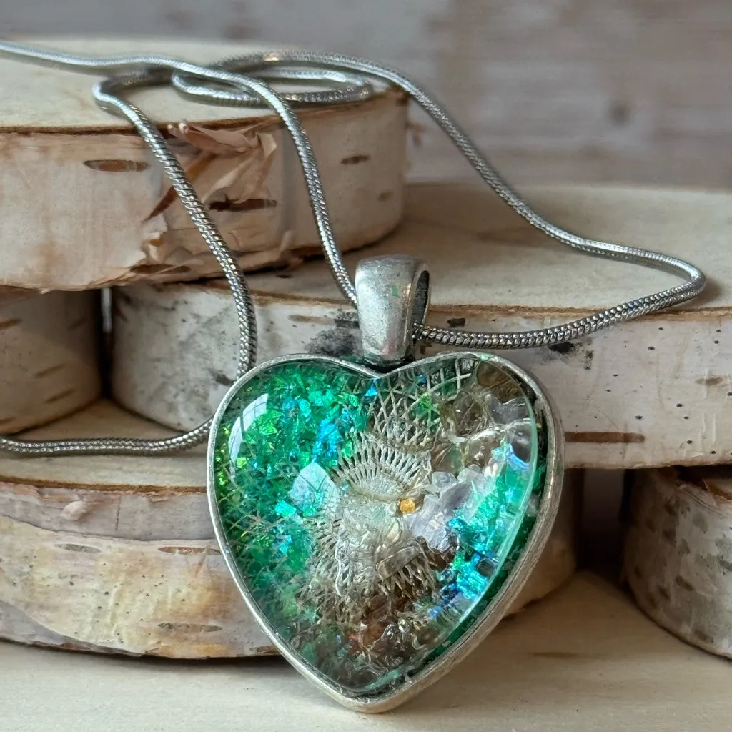Elegant Silver Heart Necklace with Green Highlights - Image 3