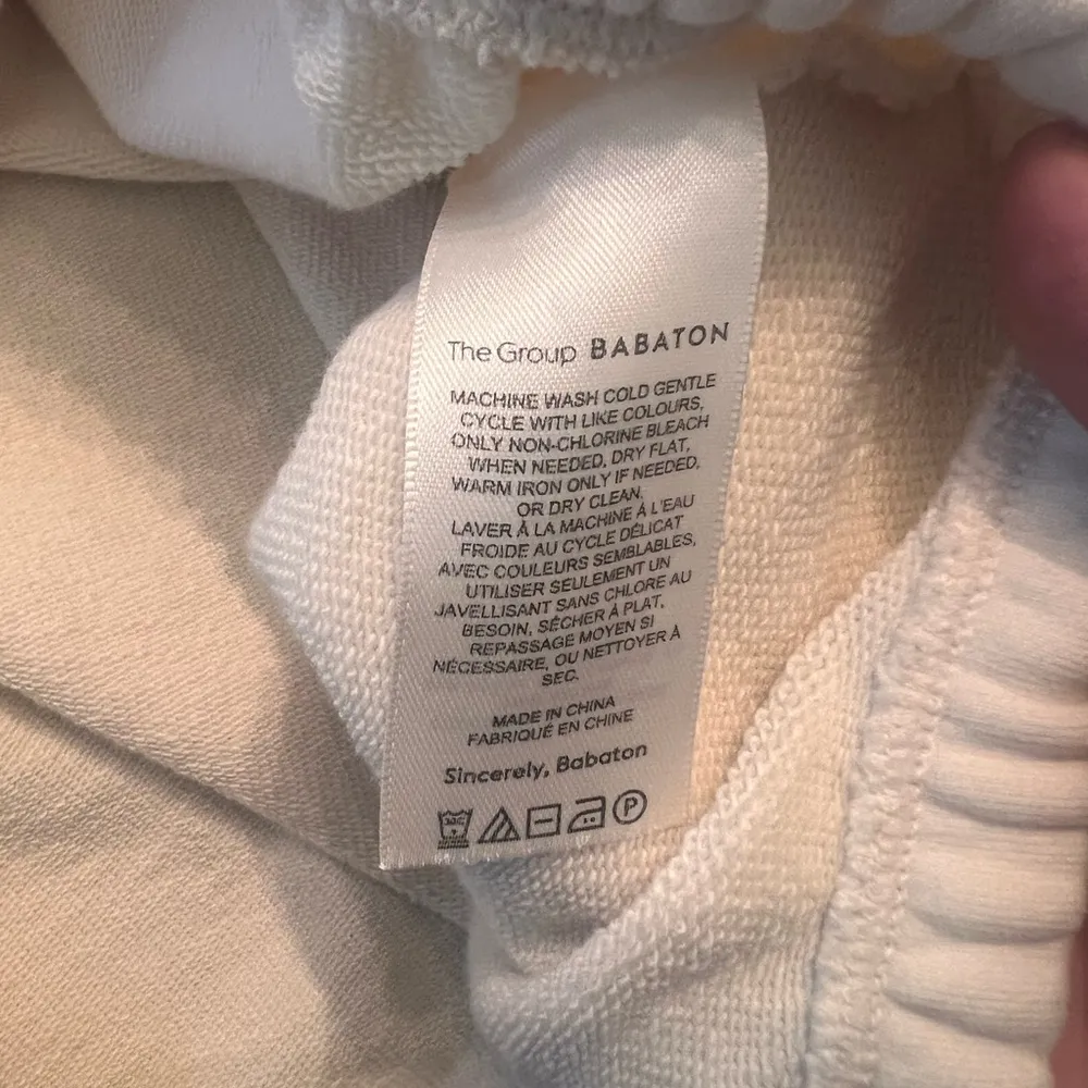 The Group Babaton - Cream Cropped Relaxed Hoodie - Medium - Image 3