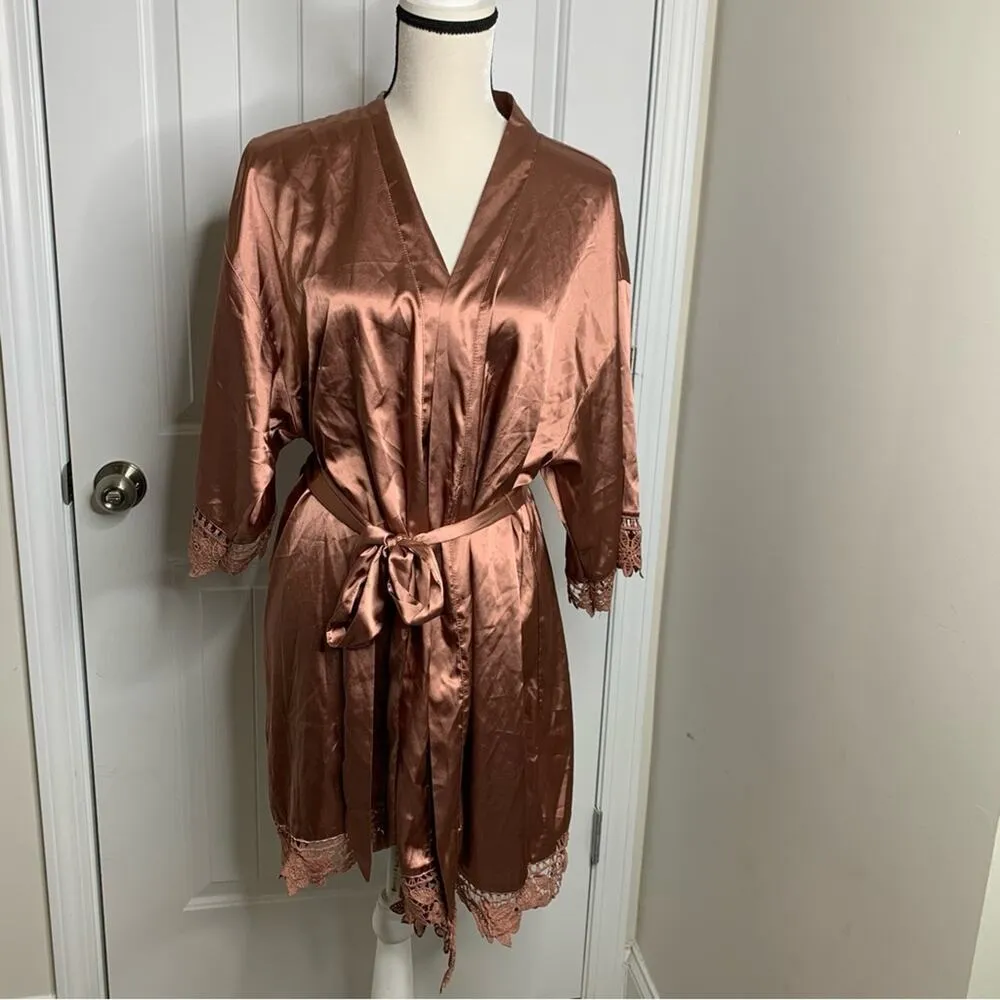 Birdy Grey claudine lace robe in desert grey bridesmaid bachelorette size large - Image 3