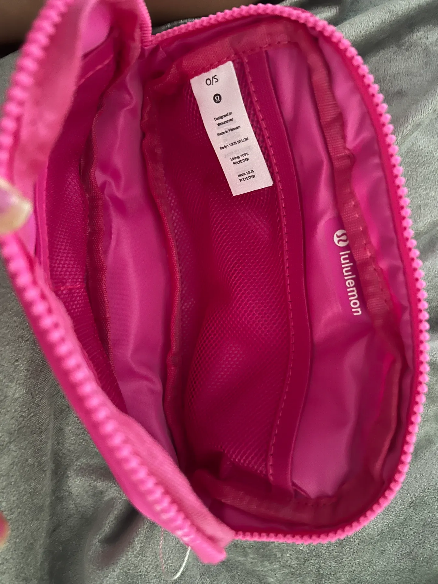Lululemon Sonic Pink Everywhere Belt Bag - Image 2