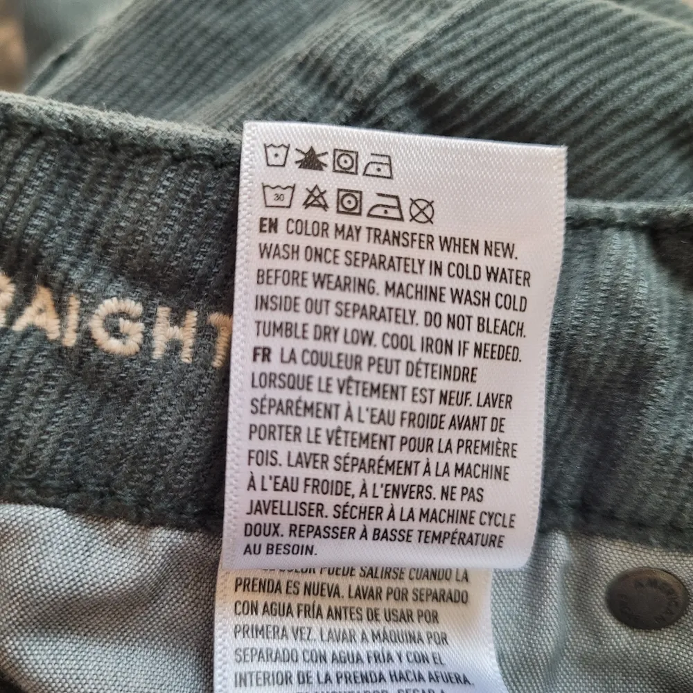 American Eagle Green Cordoroy Mom Straight Jeans - Image 10