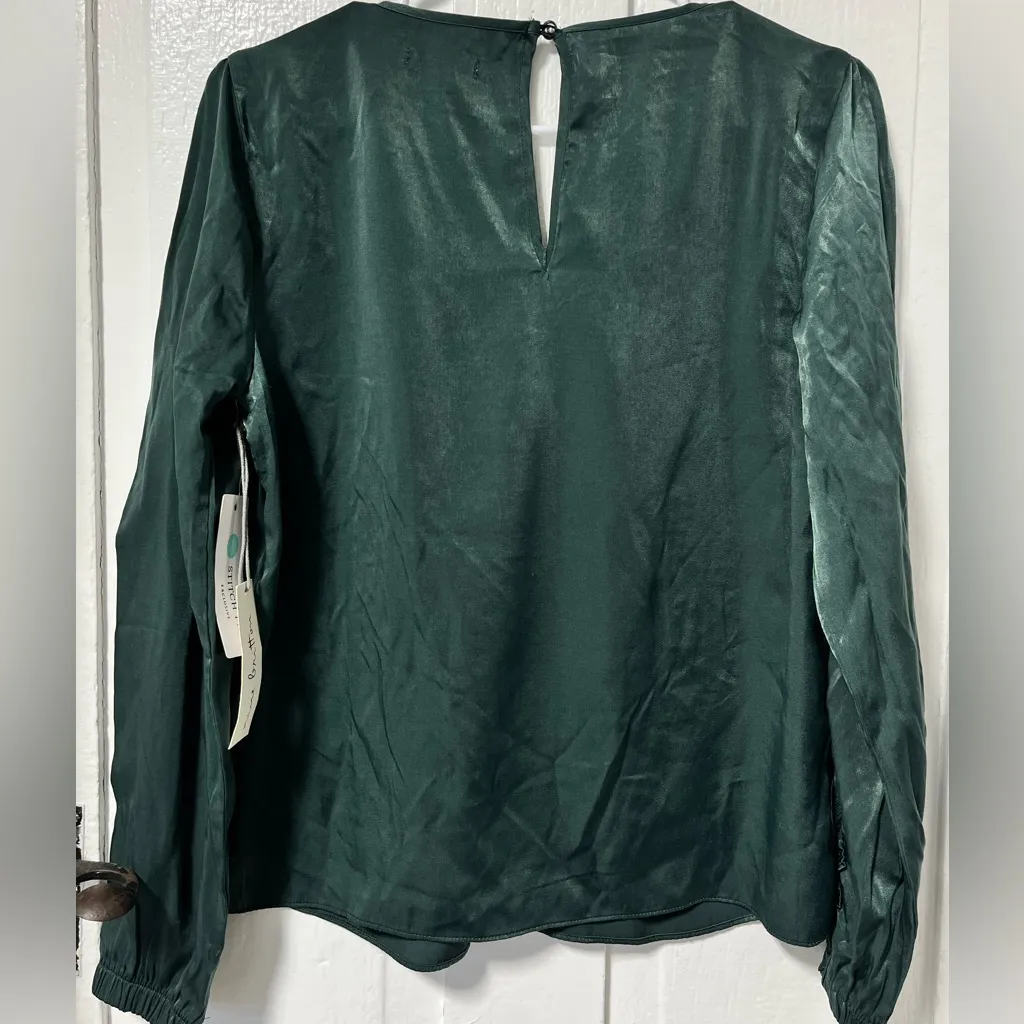 NWT Nine Britton Juliana Satin Dark Green Blouse size small - Image 4
