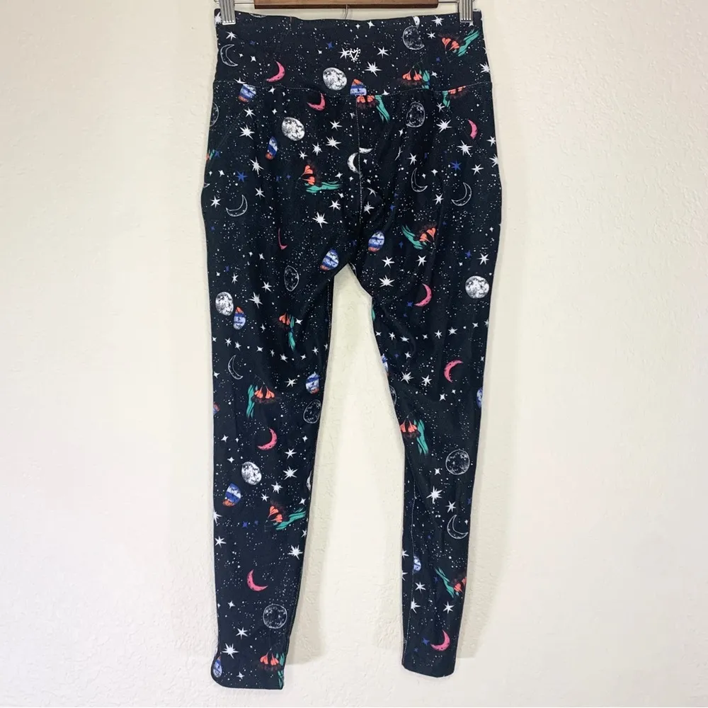 Betsey Johnson Galaxy Celestial 7/8 Length Yoga Leggings Size S - Image 3