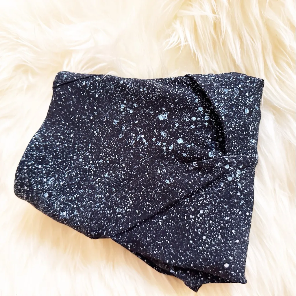 Lululemon Lead The‎ Pack Galaxy Leggings Sz 4 - Image 3