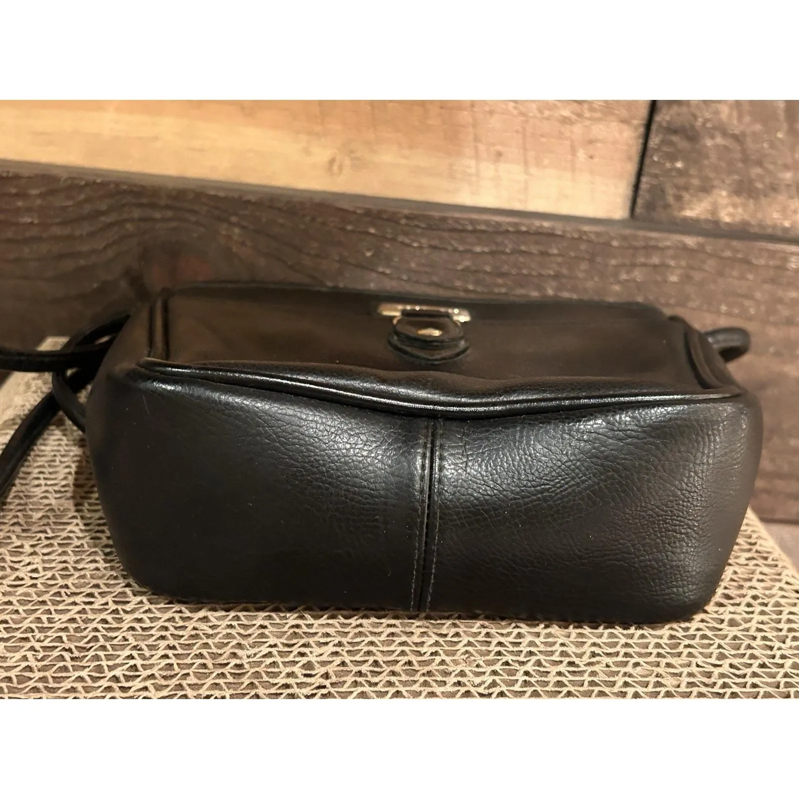 Vintage Liz Claiborne‎ Purse Black Faux Leather - Image 3