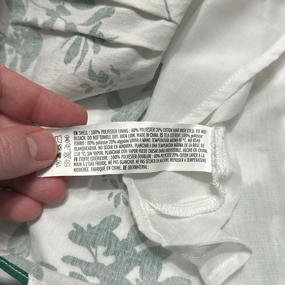 Hyacinth House Elaine Floral Green and White Women's Top Size L - Image 7