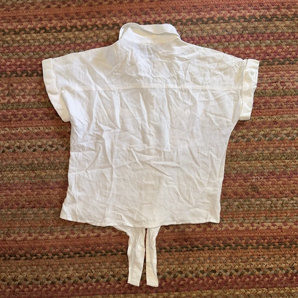 SIM & SAM BASIC WHITE BUTTON UP TIE FRONT COLLARED BLOUSE - Image 6