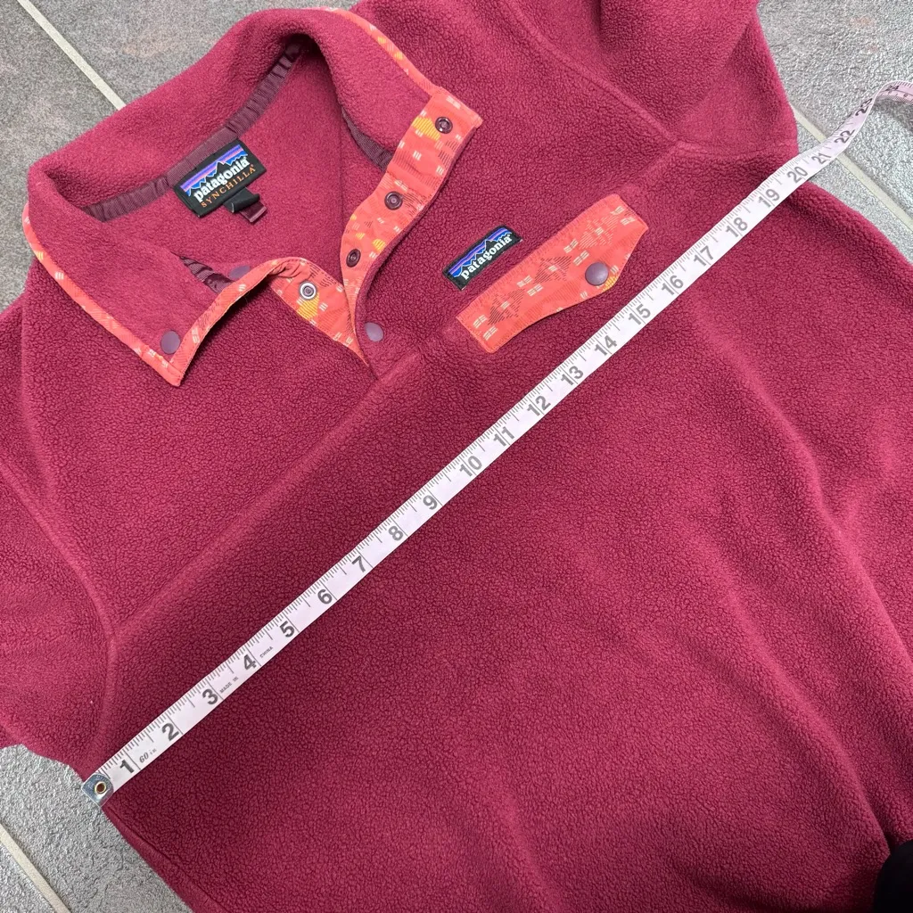Patagonia Womens Lightweight Synchilla Snap-T Fleece Pullover Burgundy Medium - Image 10