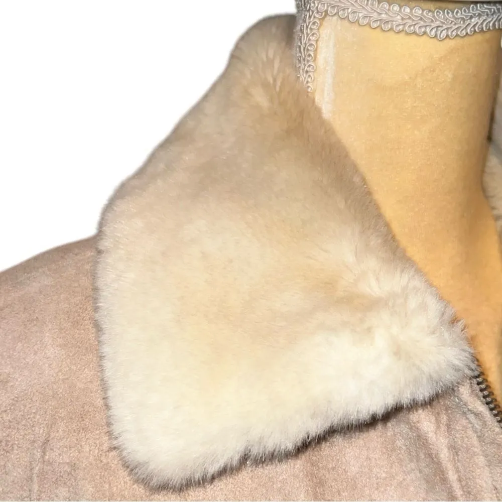 Liz Claiborne new beige suede coat with zip up front and faux fur trim! - Image 2