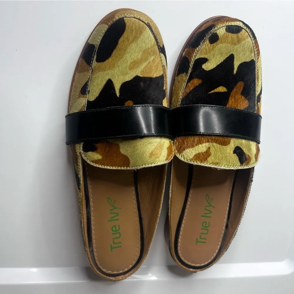 True Ivy camouflage green slip on mules pony hair leather womens shoes size 6M Black - Image 5