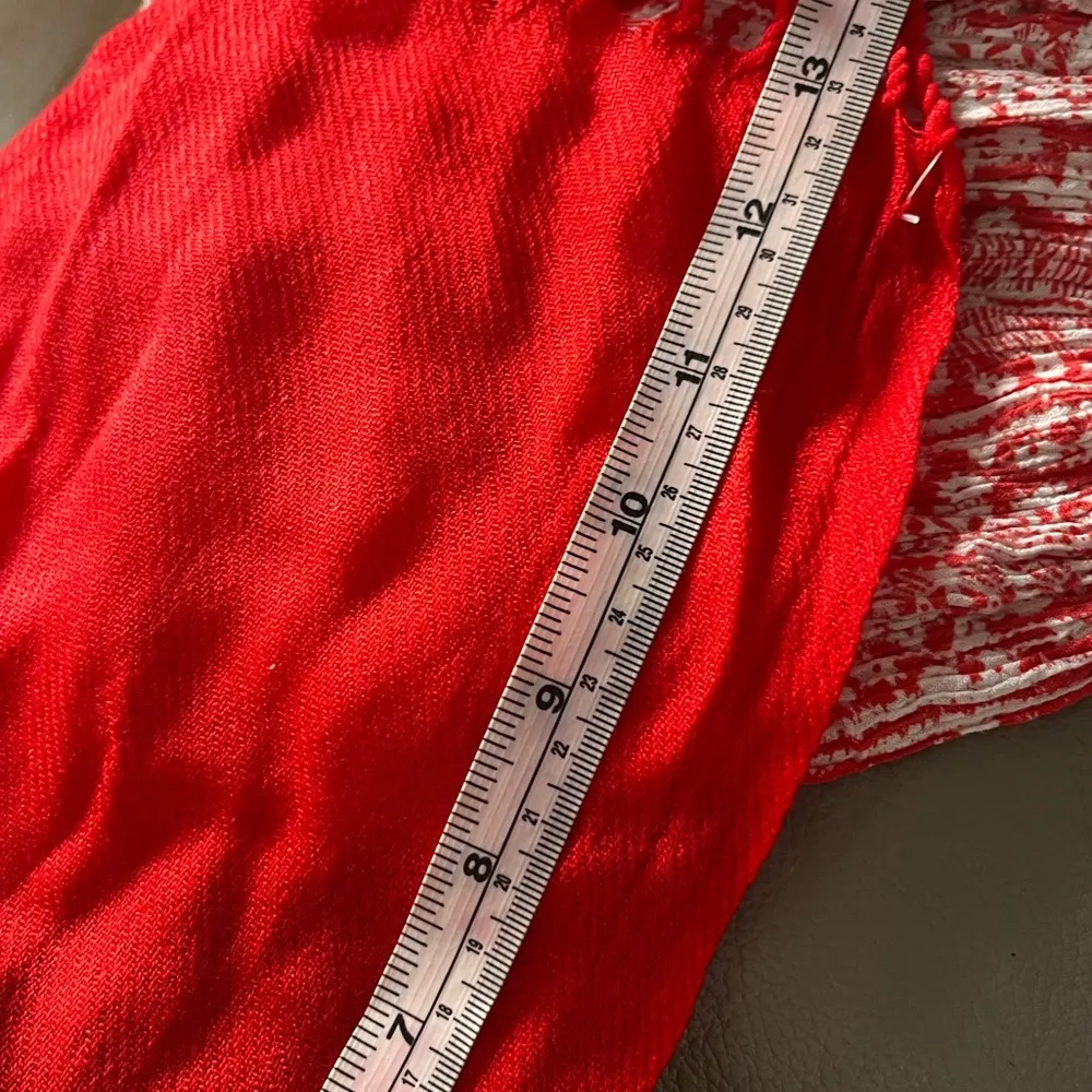 Nwt Red Fringe Soft Scarf No Tags Of Any kind - Image 5