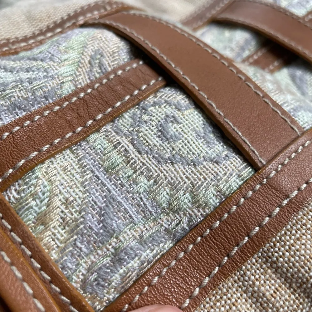 90s woven tapestry textile and leather bucket bag lightweight long purse - Image 9