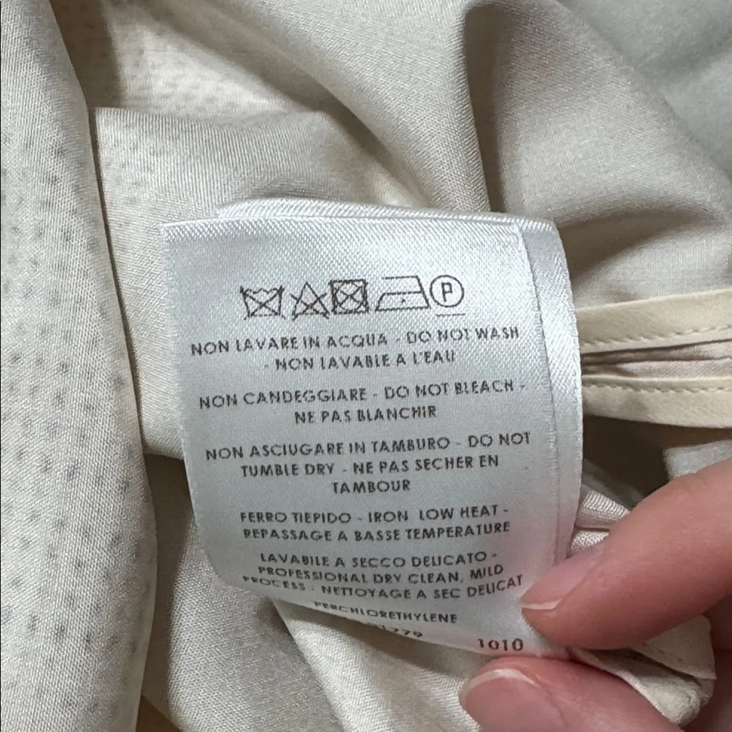 Stella McCartney Skate paper print blouse 100% silk Rare vintage size EU 40 - Image 12