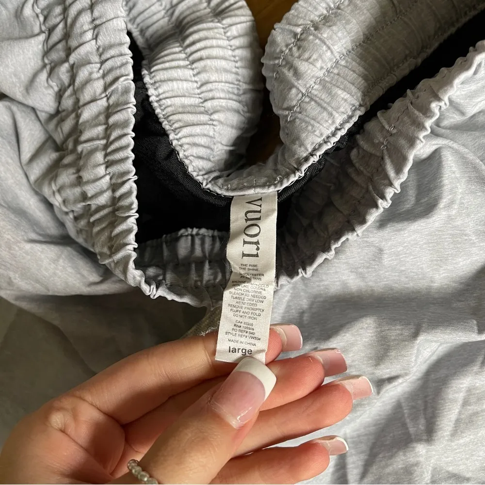 Vuori Clementine Shorts - Image 2