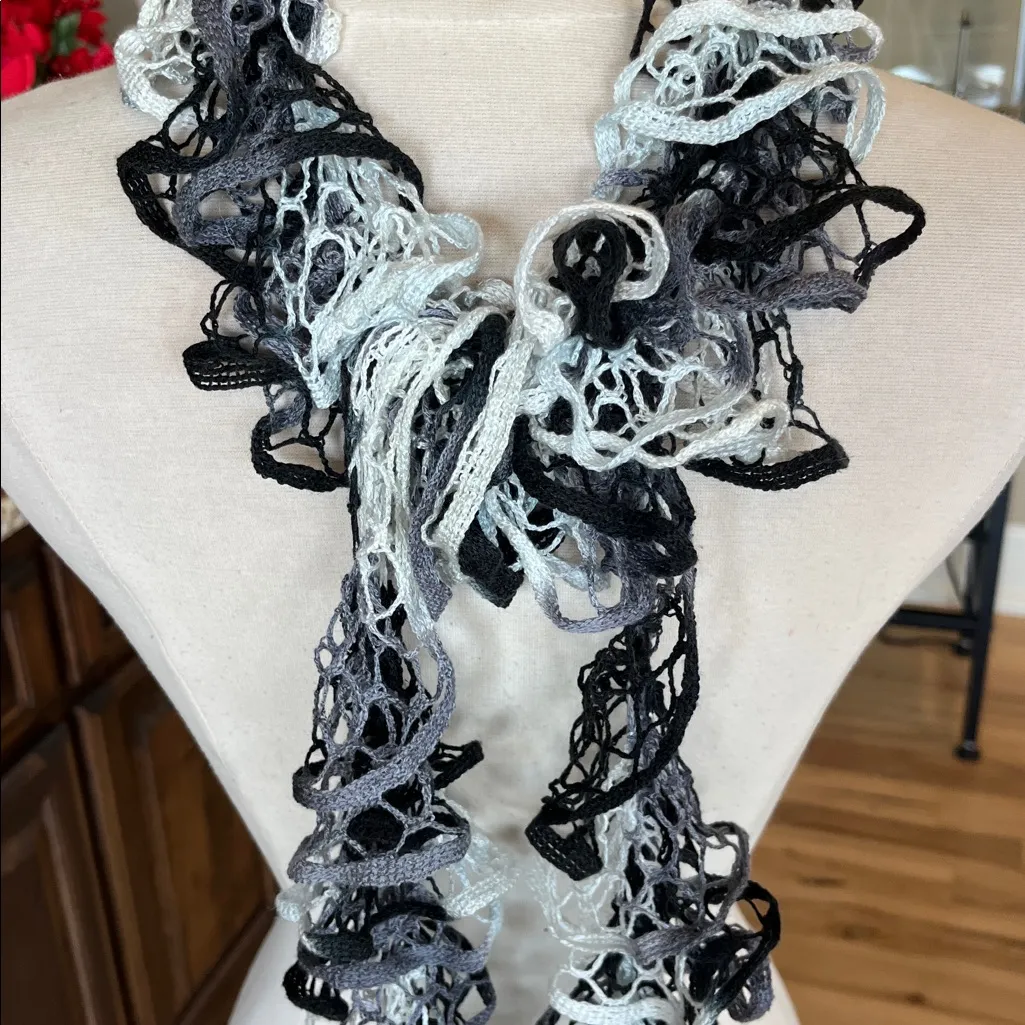 Crochet Ruffle Fashion Scarf Black White Gray - Image 2