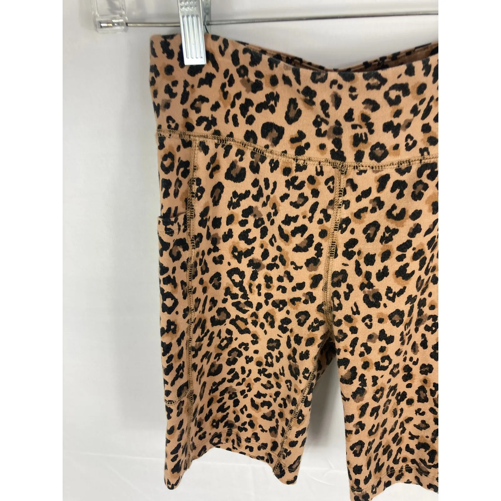 J Crew Animal Print Bike Shorts Size Small Brown - Image 5