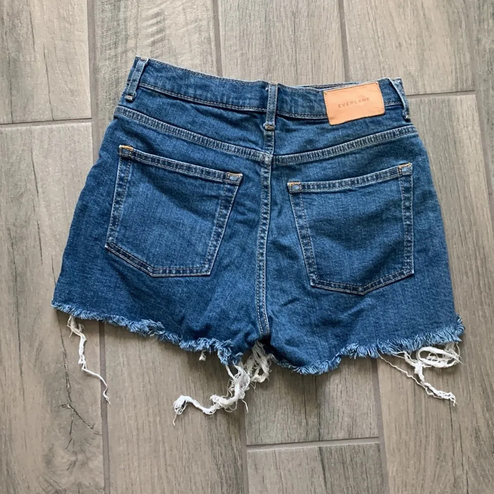 Everlane cheeky short - Image 4