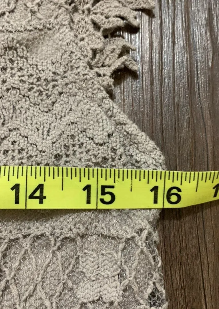 Lace Overlay Small Top - Image 9