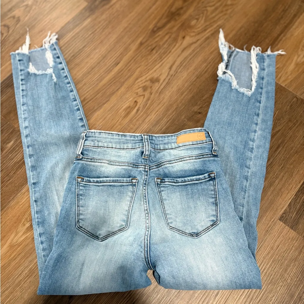 BP Light Blue Jeans - Image 3