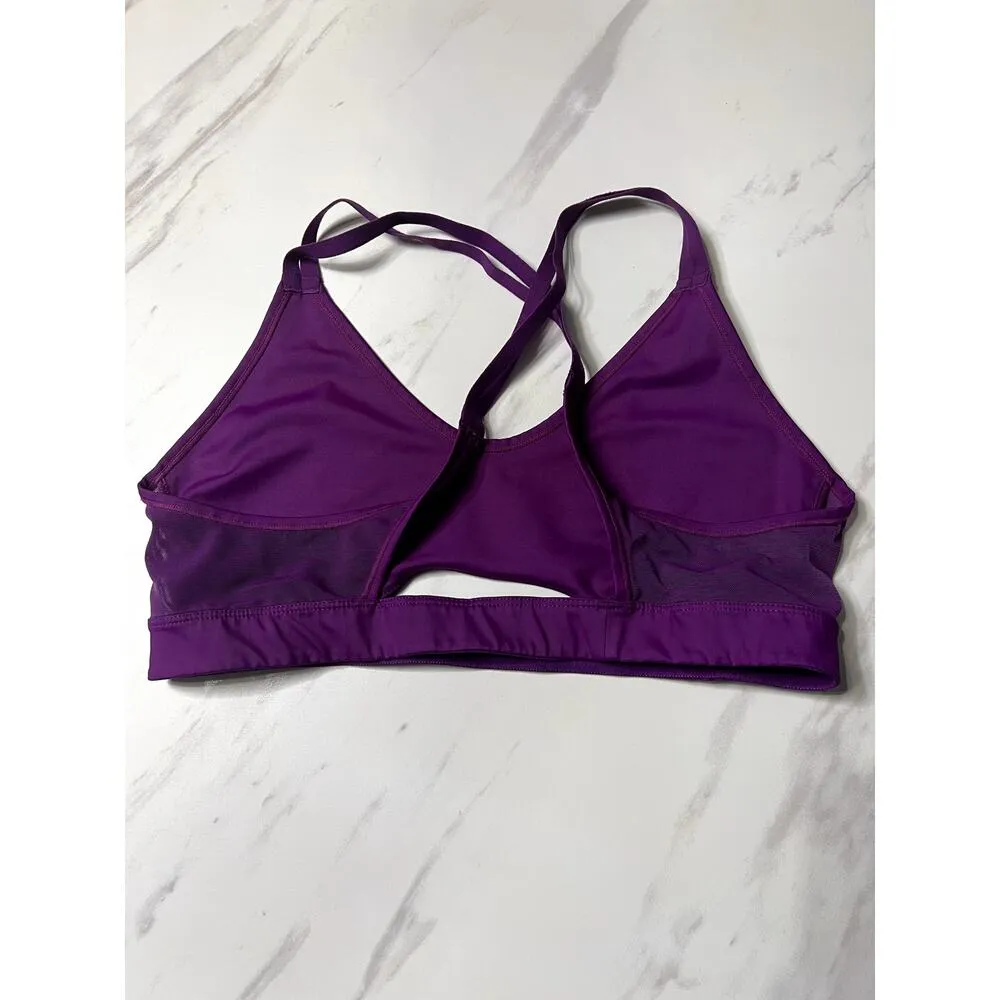 Brooks Sports Bra in Purple Front Cut out Size Small No Built in Padding - Image 2