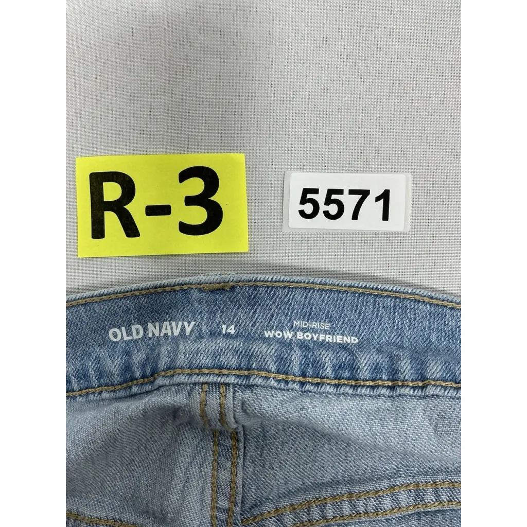 Womans Old Navy Midrise Wow Boyfriend Blue Jeans 14 - Image 3