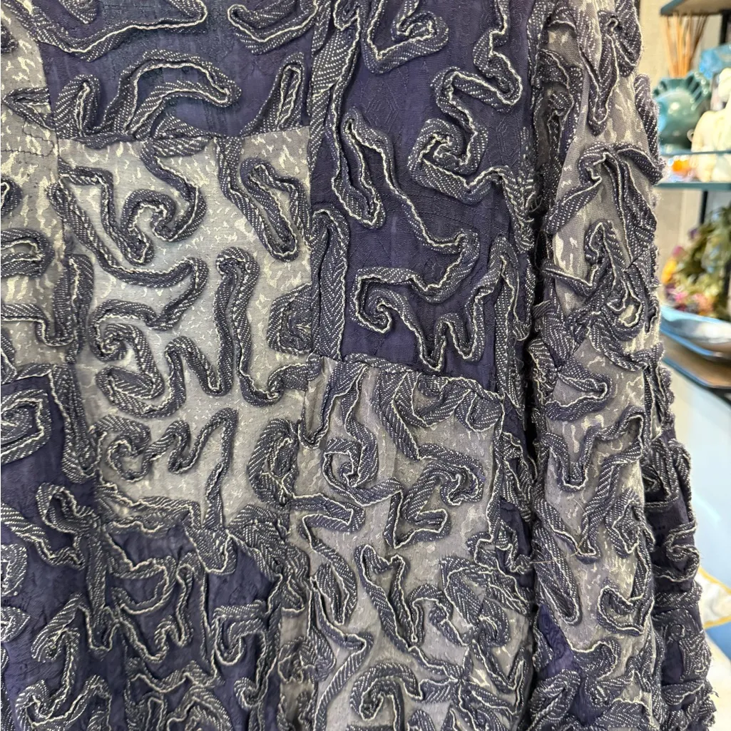 Women's Textured Sweater - Image 6