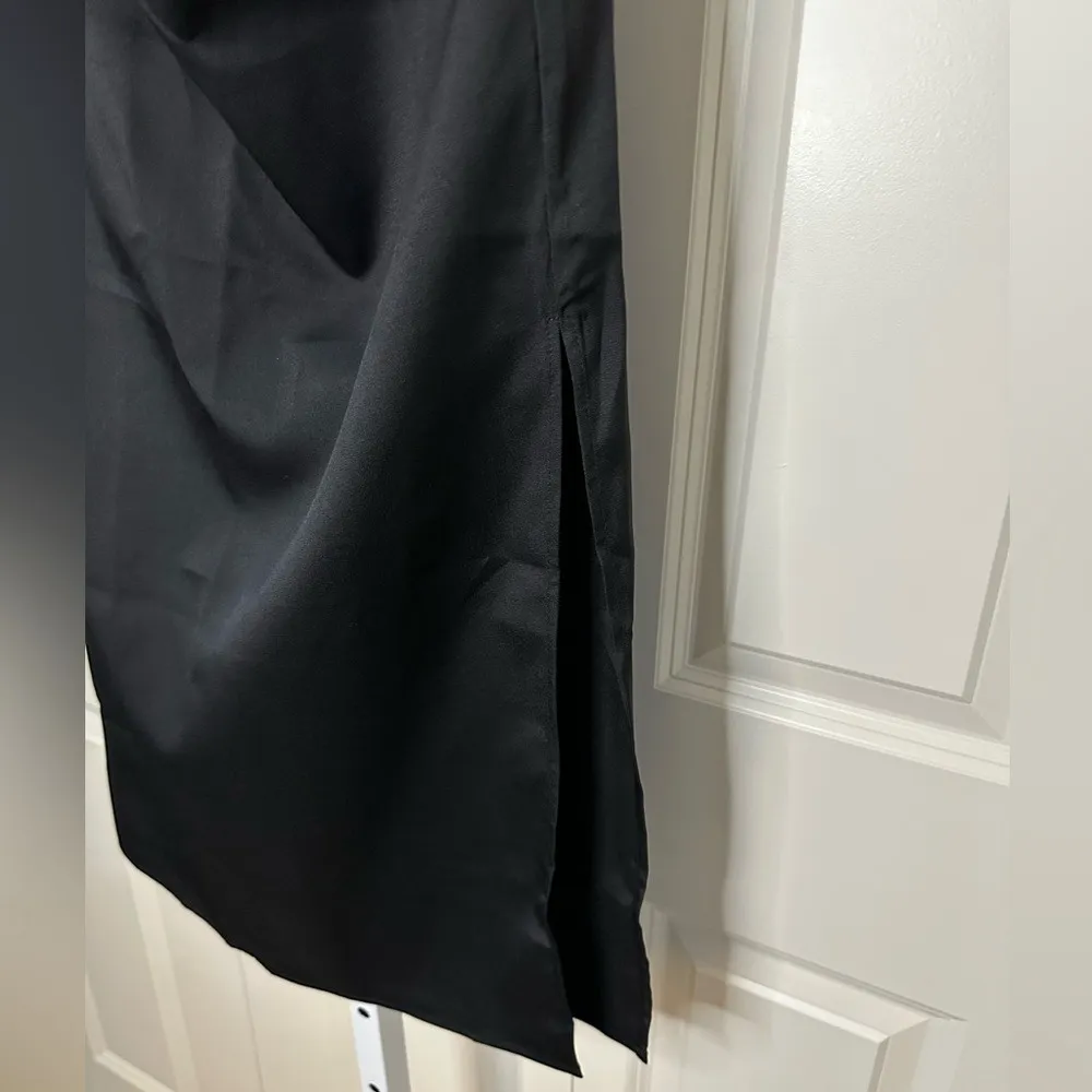 Black Ruched Bodycon Midi Skirt Party Cocktail Sleek Elegant‎ Size M - Image 2