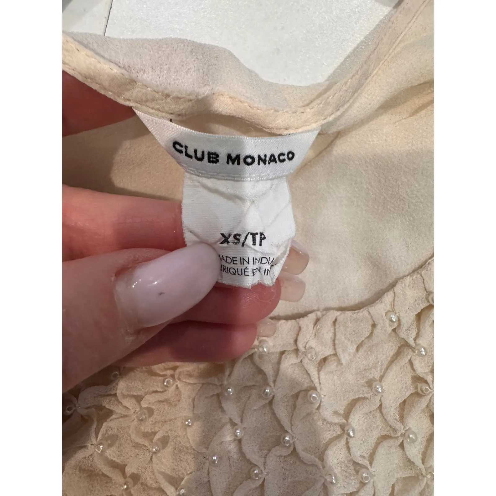 Club Monaco Womens Beige Smocked Sheer Long Sleeve Top Blouse 100% Silk XS - Image 5