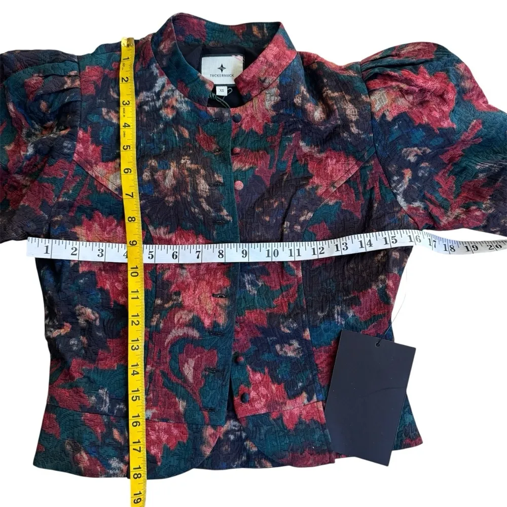 Tuckernuck cotton blend Persimmon Floral Jacquard
Mirabelle Jacket Sz XS NEW - Image 9